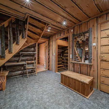 Apartment Aavalevi Log *